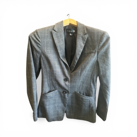 Forever 21 Jackets & Blazers - Forever 21 Women’s Size Small Glen Plaid Suit Blazer in Gray Job Interview Work